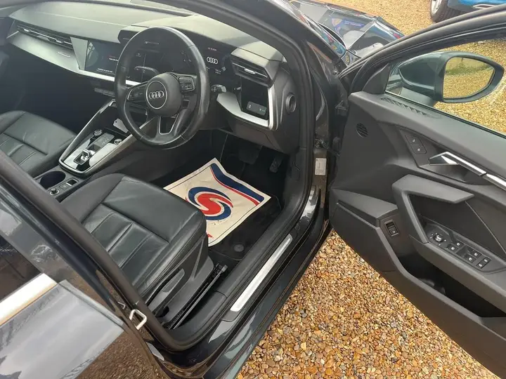 Audi A3 2021 photo 2