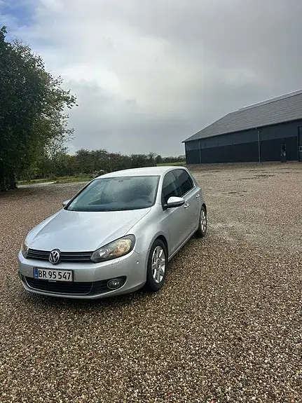 Volkswagen Golf 6 2010 photo 2