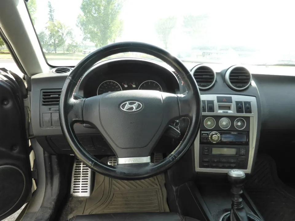 Hyundai Tiburon 2006 photo 3