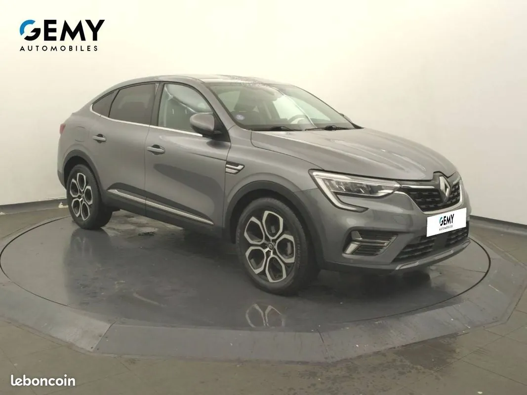 Renault Arkana 2023 photo 3