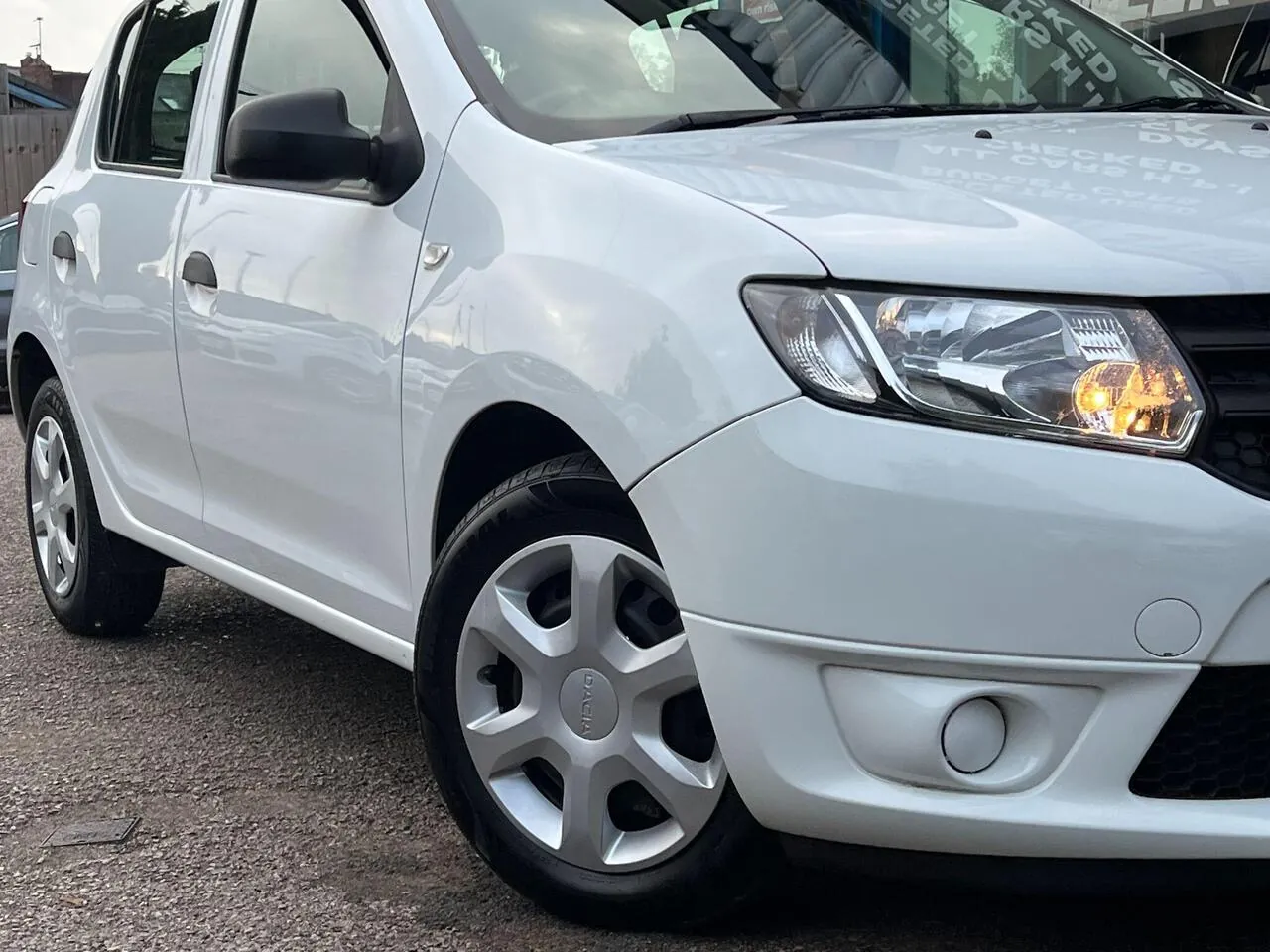 Dacia Sandero 2014 photo 5