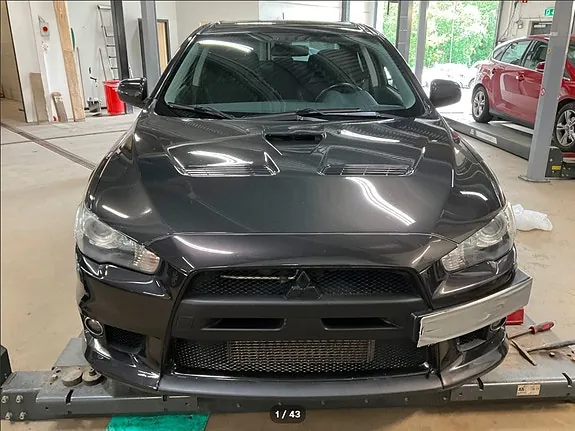 Mitsubishi Lancer