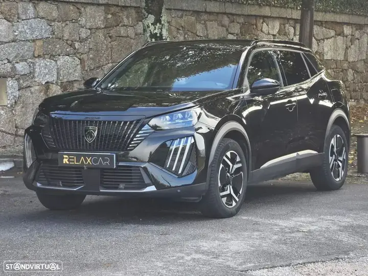 Peugeot E-2008