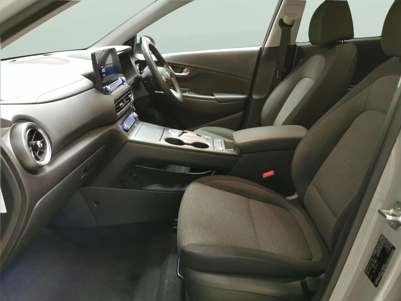 Hyundai Kona 2023 photo 4