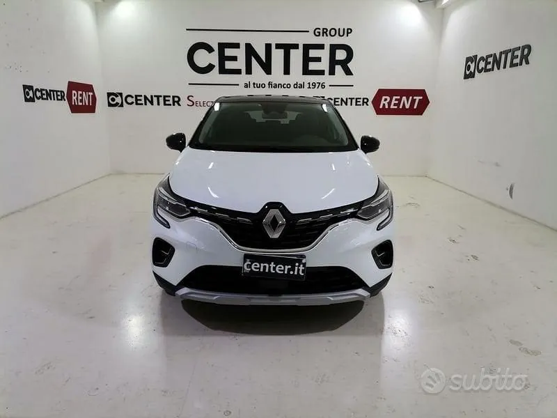 Renault Captur 2024 photo 2