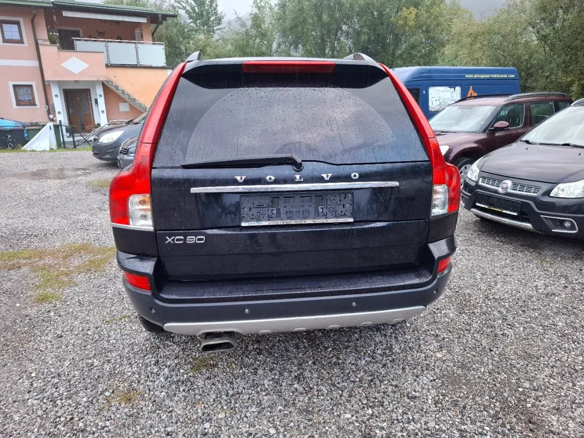 Volvo Xc90 2011 photo 2