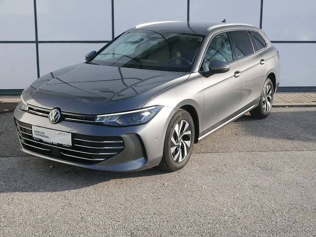 Volkswagen Passat 2024 photo 2