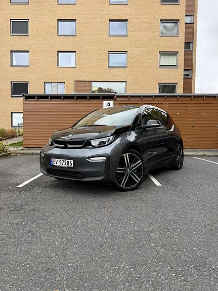 BMW I3