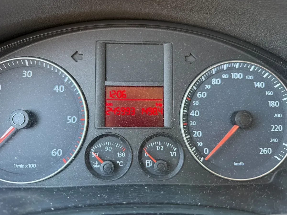 Volkswagen Golf 2007 photo 2