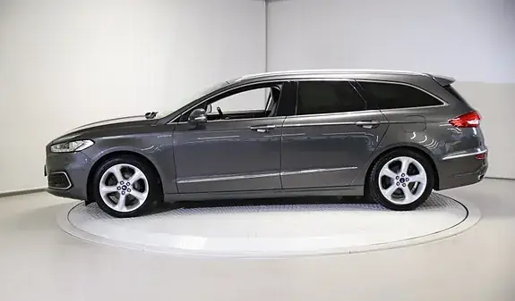 Ford Mondeo 2019 photo 2