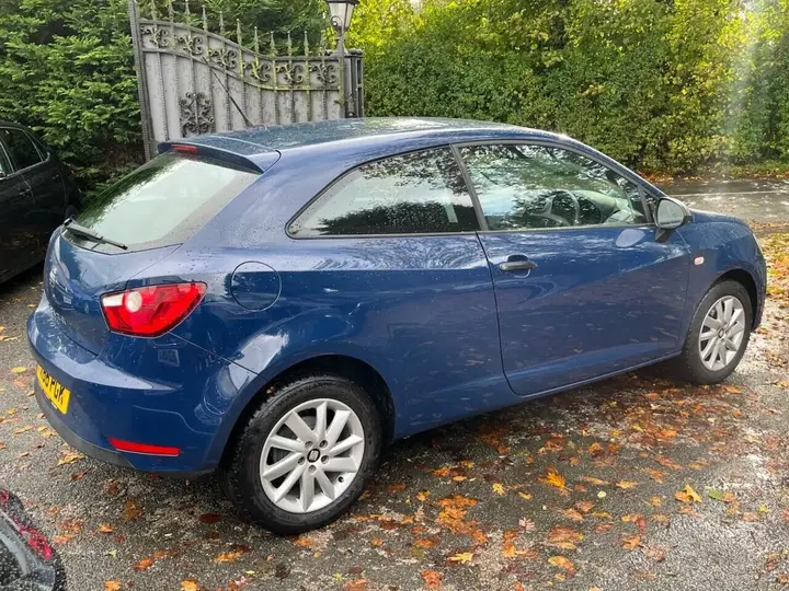 Seat Ibiza 2016 photo 4