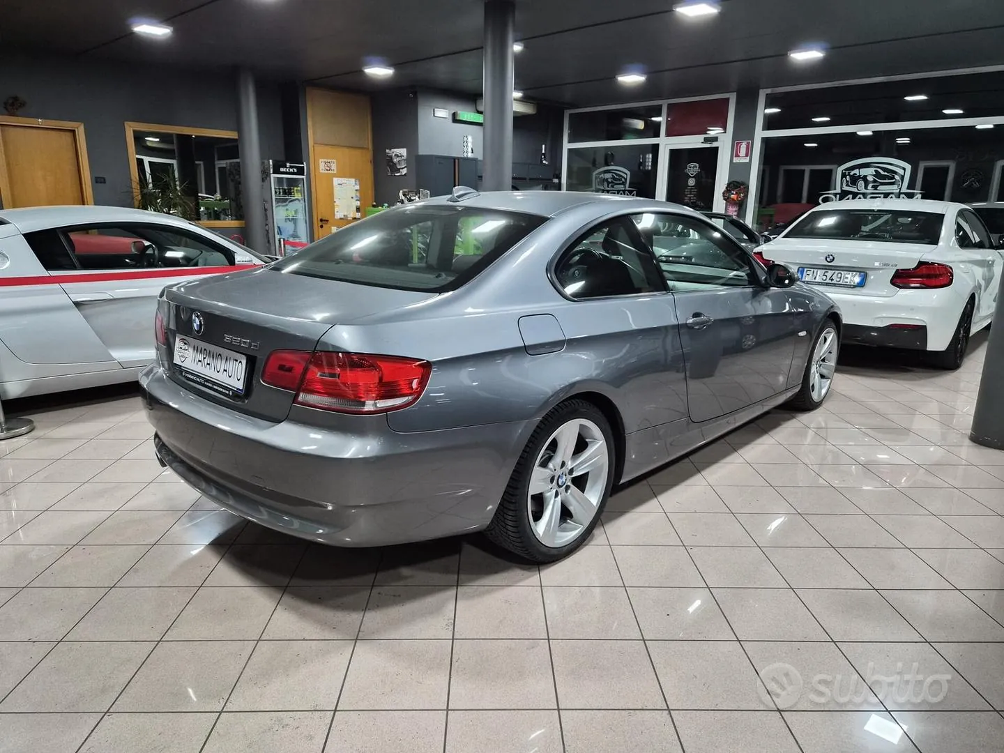 BMW 320D Coupe 2009 photo 5