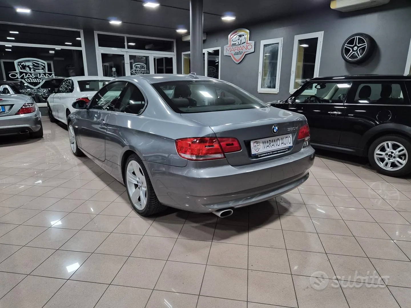 BMW 320D Coupe 2009 photo 4