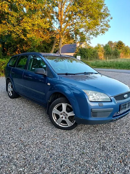 Ford Focus 2005 photo 2