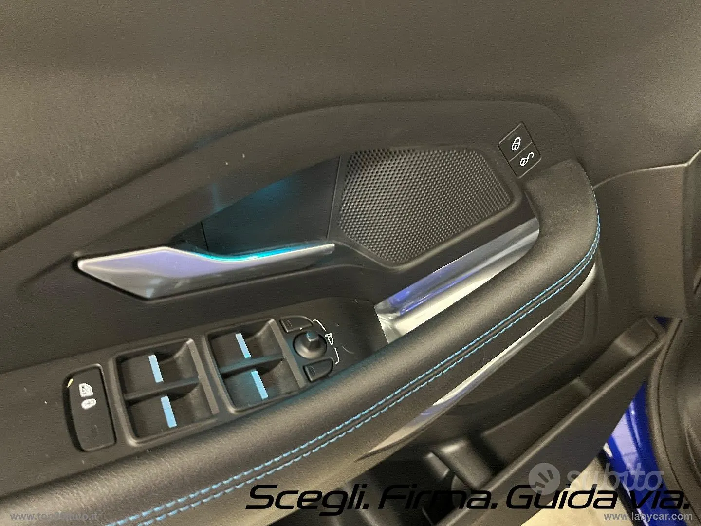 Jaguar E-Pace 2020 photo 5