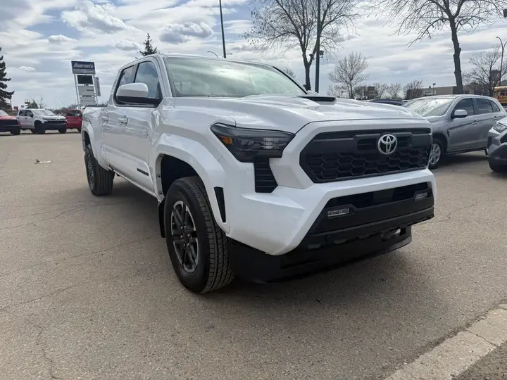 Toyota Tacoma 2025 photo 5