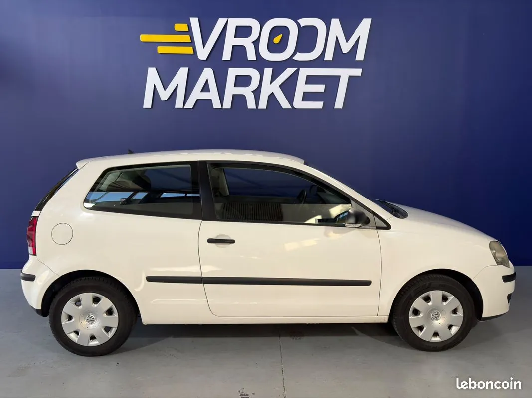 Volkswagen Polo 2009 photo 2