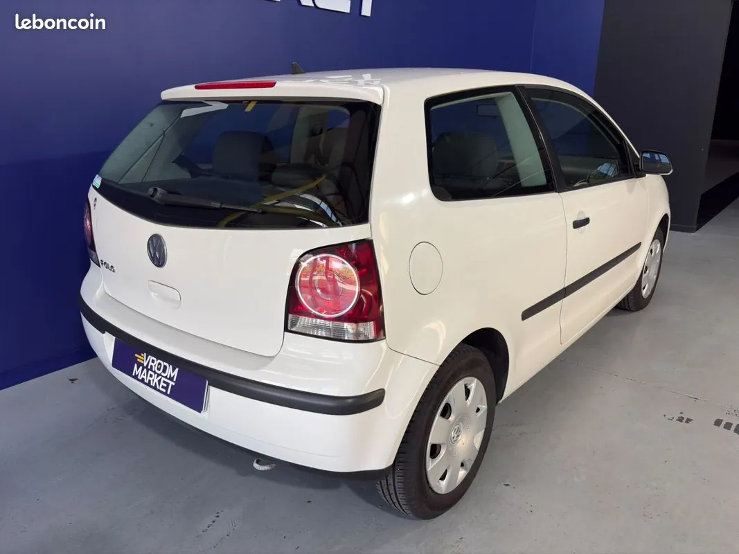 Volkswagen Polo 2009 photo 3