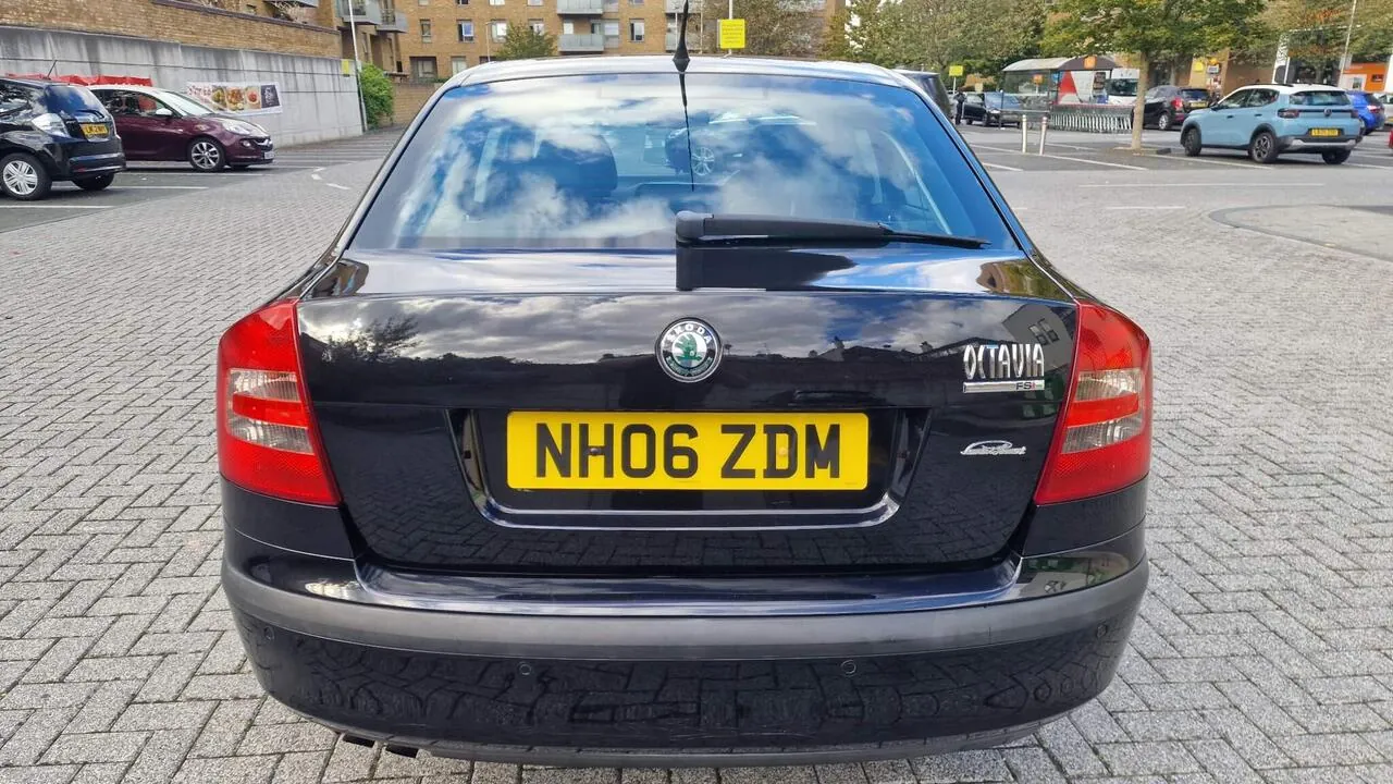 Skoda Octavia 2006 photo 4