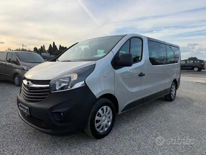 Opel Vivaro 2016 photo 4