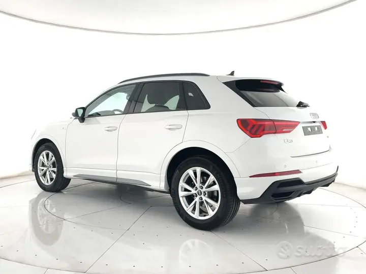 Audi Q3 2024 photo 4