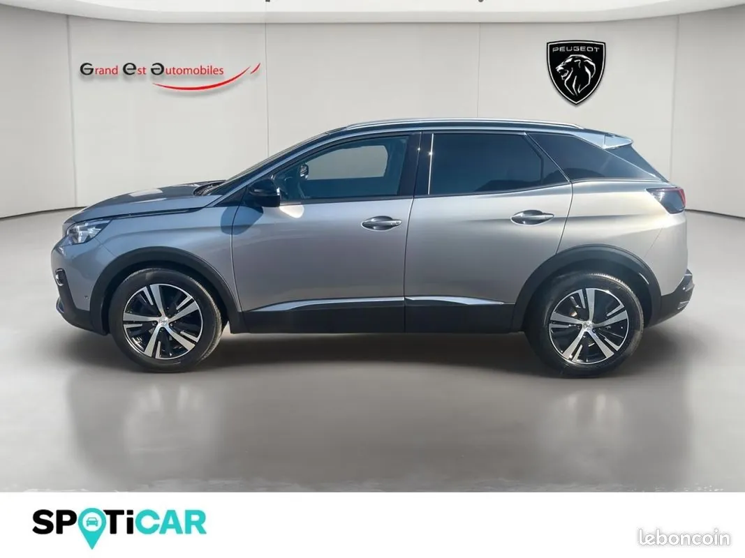 Peugeot 3008 2020 photo 2