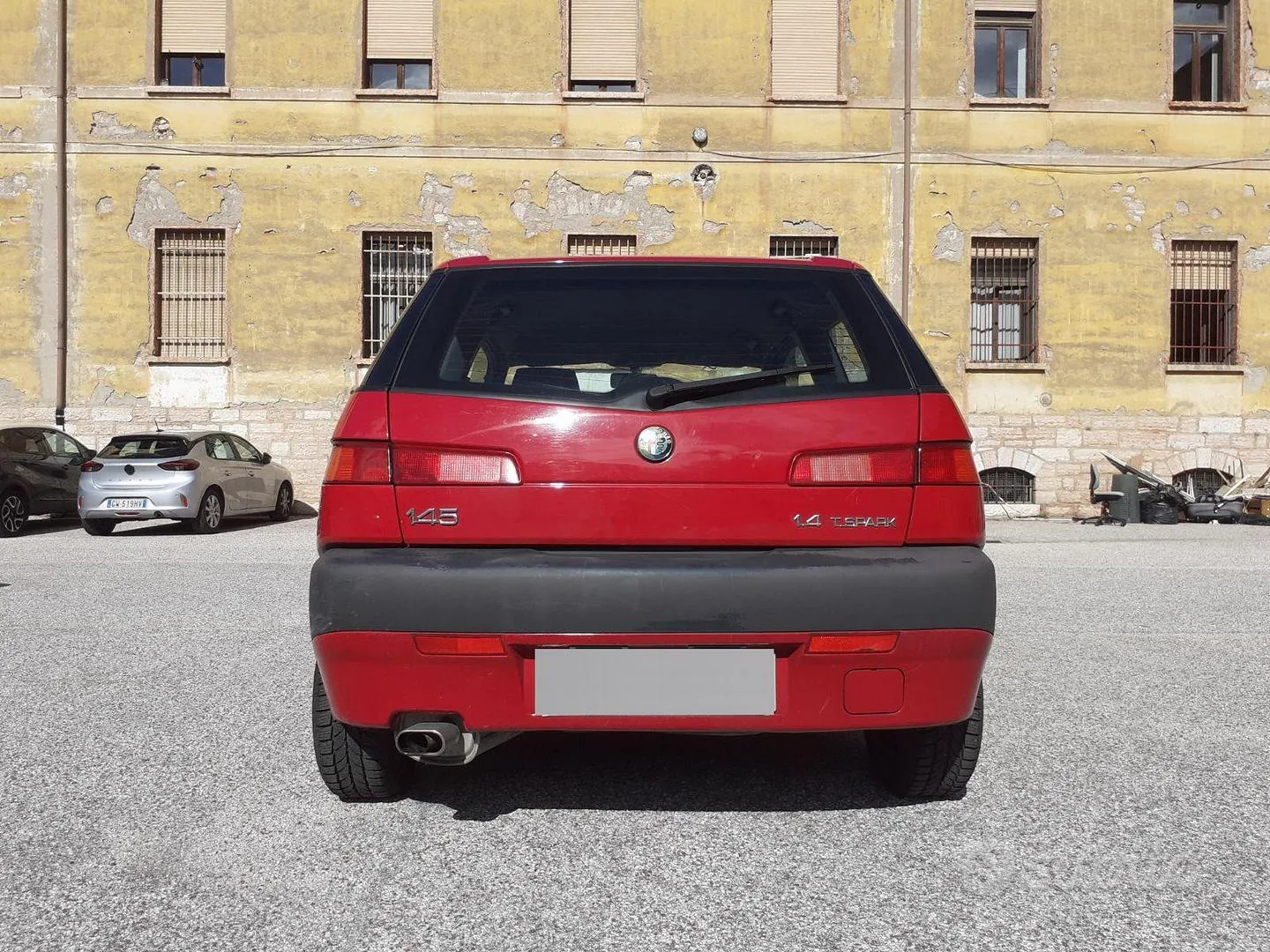 Alfa Romeo 145 1997 photo 3