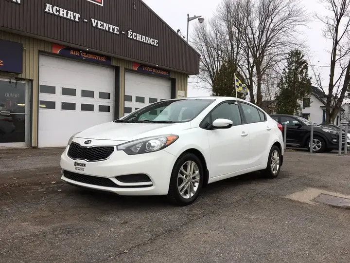 Kia Forte 2016 photo 3