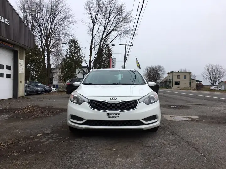 Kia Forte 2016 photo 4