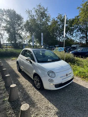 Fiat 500 2011 photo 2
