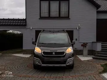 Peugeot Partner Tepee 2018 photo 3