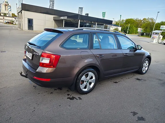 Skoda Octavia 2014 photo 5