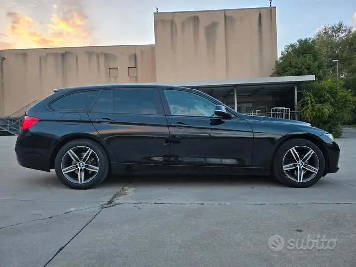 BMW 318 2016 photo 3