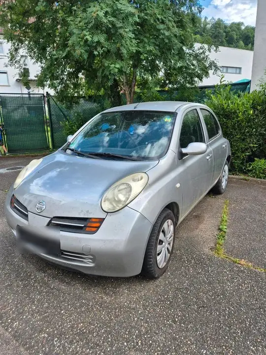 Nissan Micra