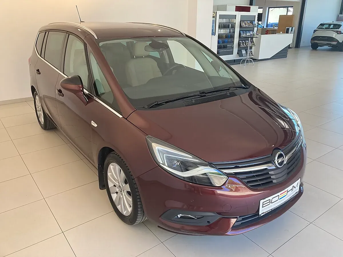 Opel Zafira 2018 photo 3
