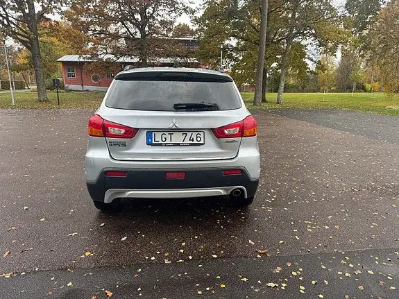 Mitsubishi Asx 2011 photo 4