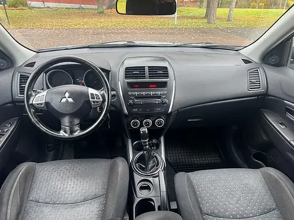 Mitsubishi Asx 2011 photo 5