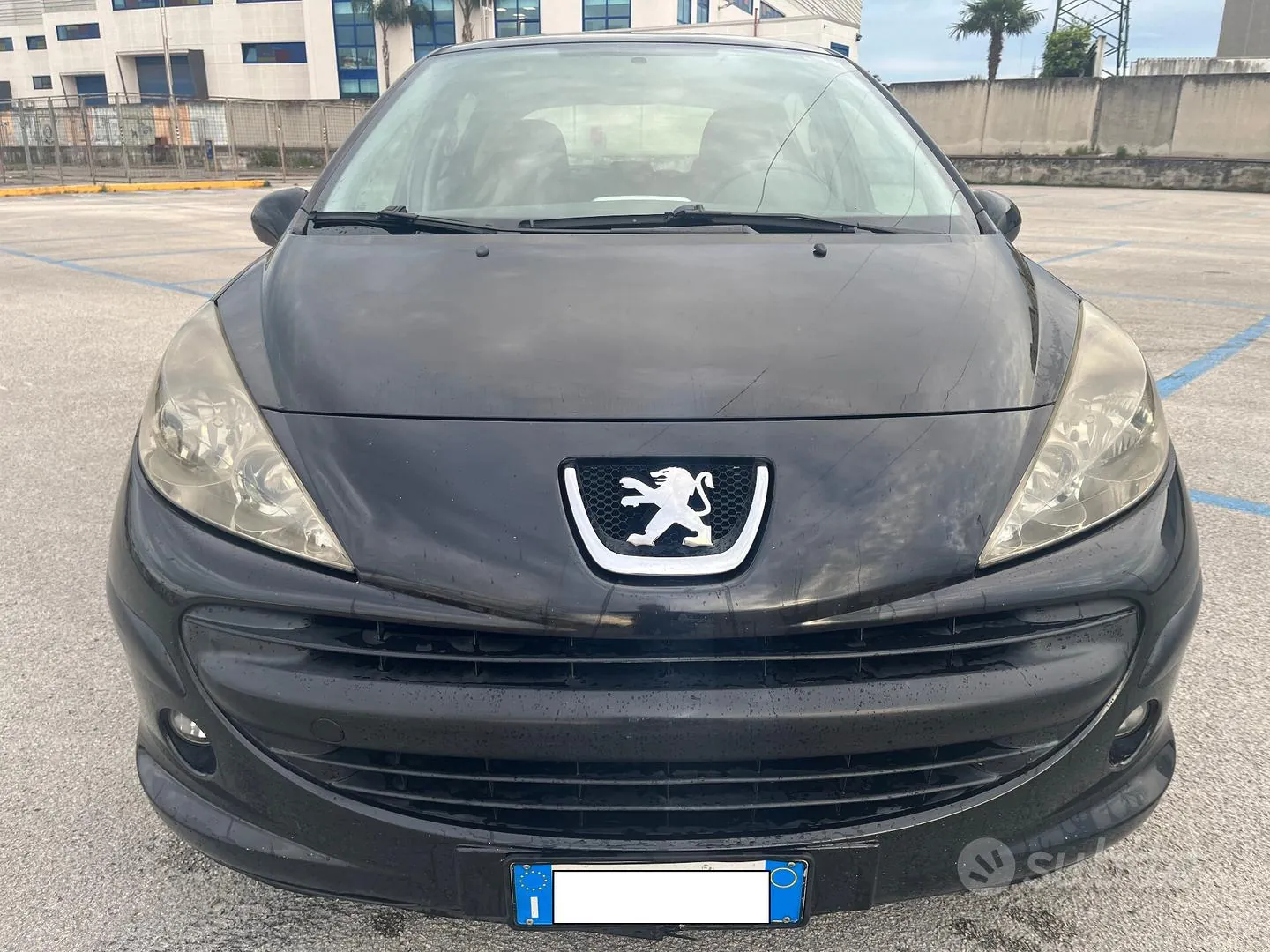 Peugeot 207 2010 photo 4