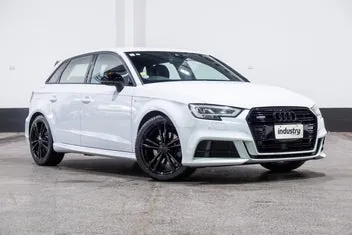 Audi A3 2018 photo 2