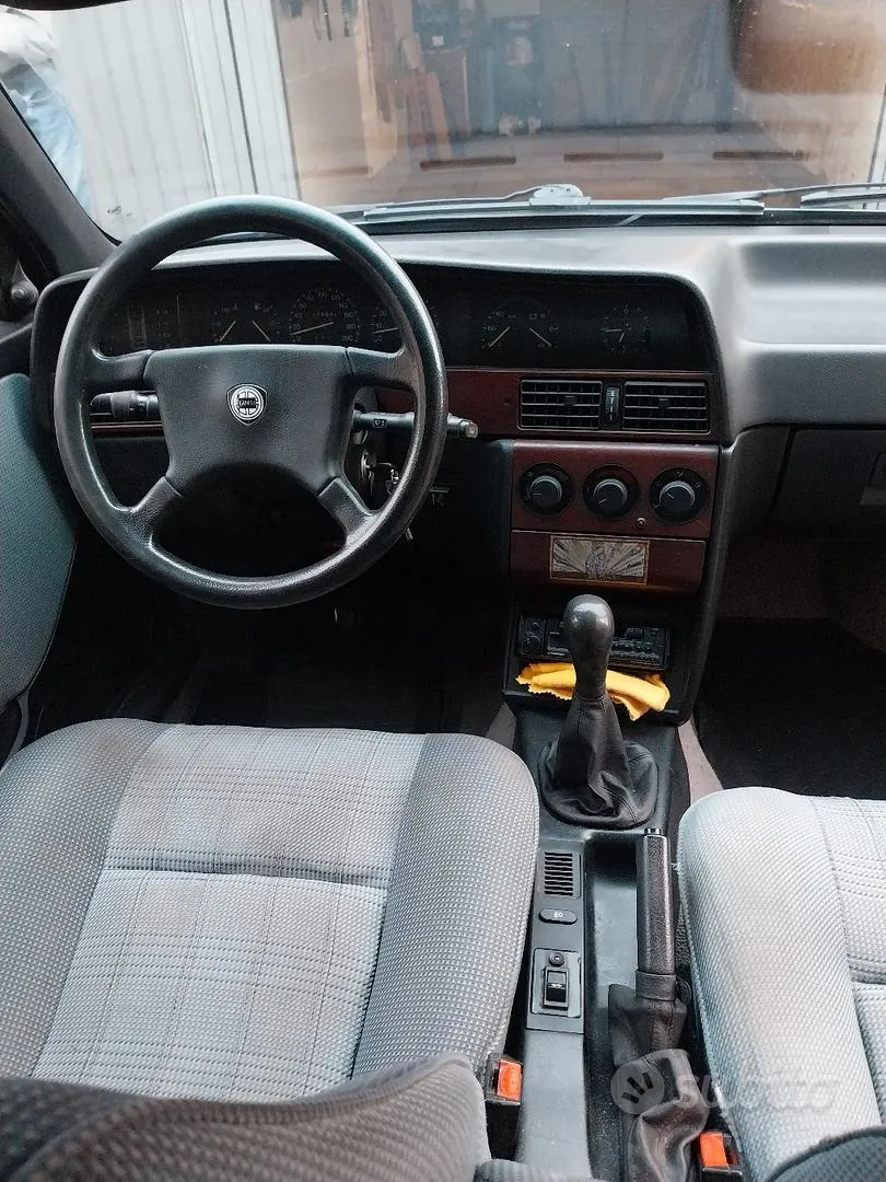 Lancia Dedra 1993 photo 3