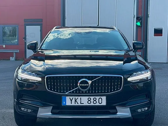 Volvo V90 Cross Country 2017 photo 4