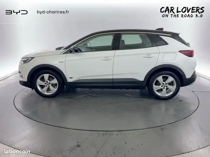 Opel Grandland X 2020 photo 2