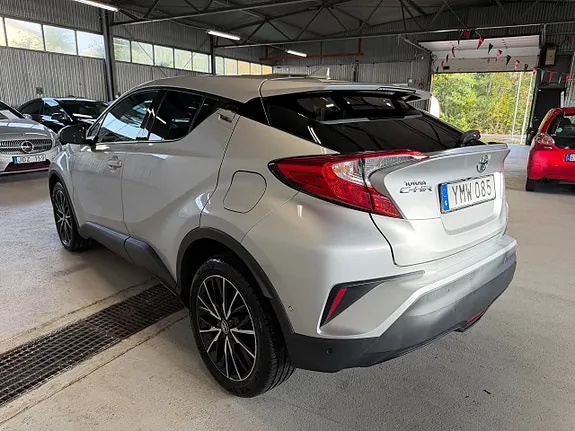 Toyota C-Hr 2017 photo 4