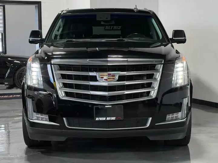 Cadillac Escalade 2018 photo 2