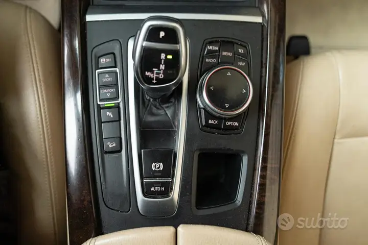 BMW X5 2014 photo 2