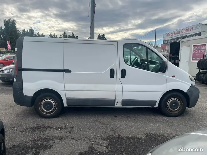Opel Vivaro 2005 photo 5