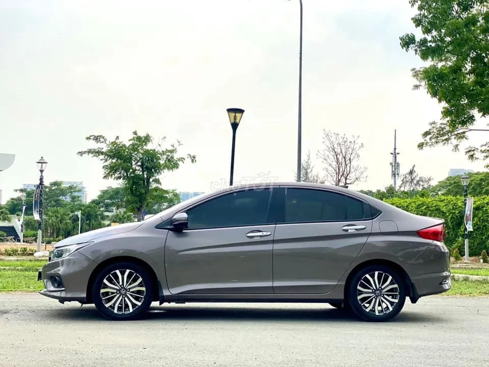 Honda City 2018 photo 5