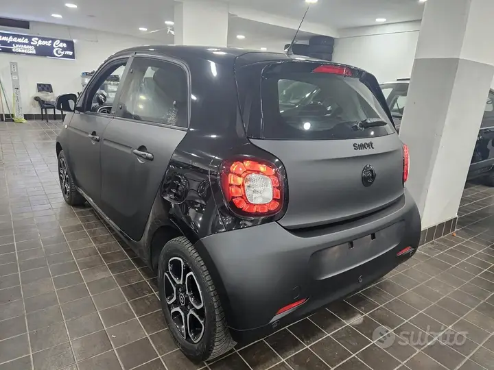 Smart Forfour 2019 photo 4