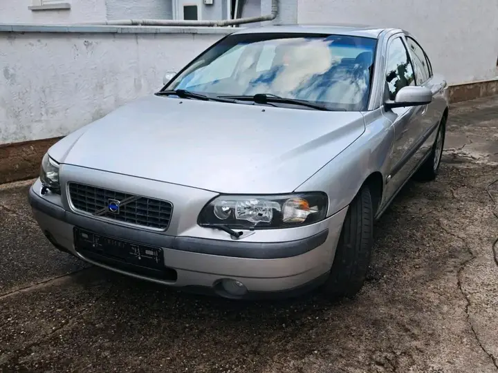Volvo S60