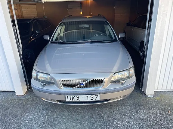 Volvo V70 2004 photo 3